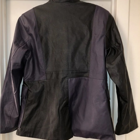 Nike Jordan New Classics Capsule 2.0 Jacket - Picture 4 of 4